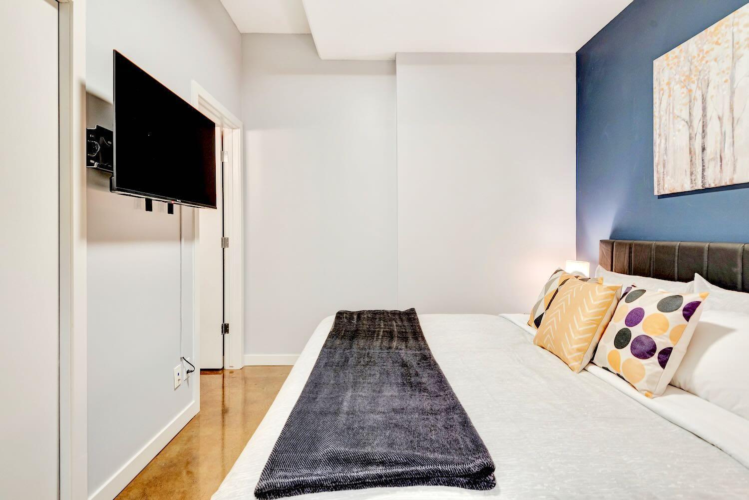 Modern 2Br Condo - King Bed - Downtown City Views Calgary Exterior photo