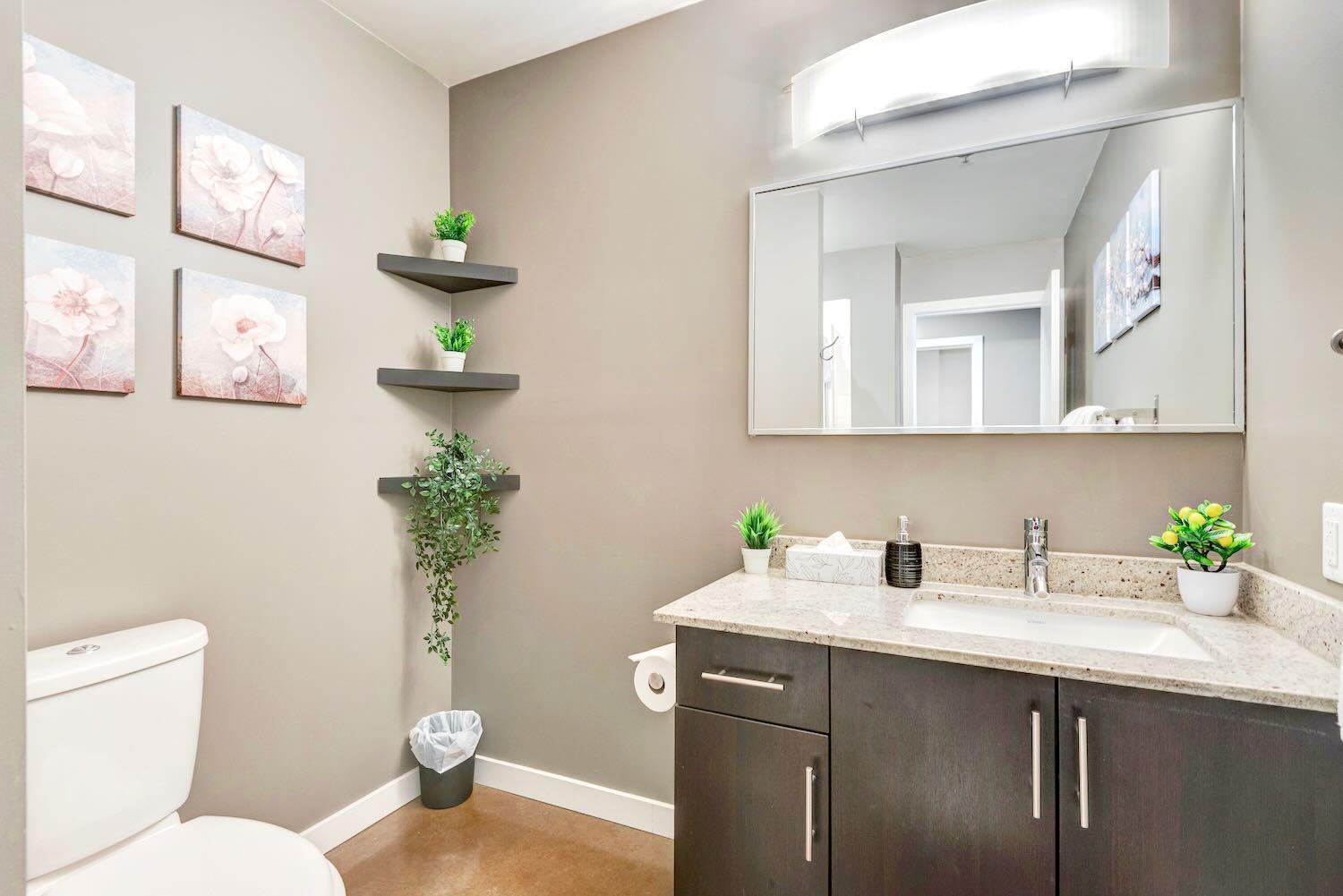 Modern 2Br Condo - King Bed - Downtown City Views Calgary Exterior photo